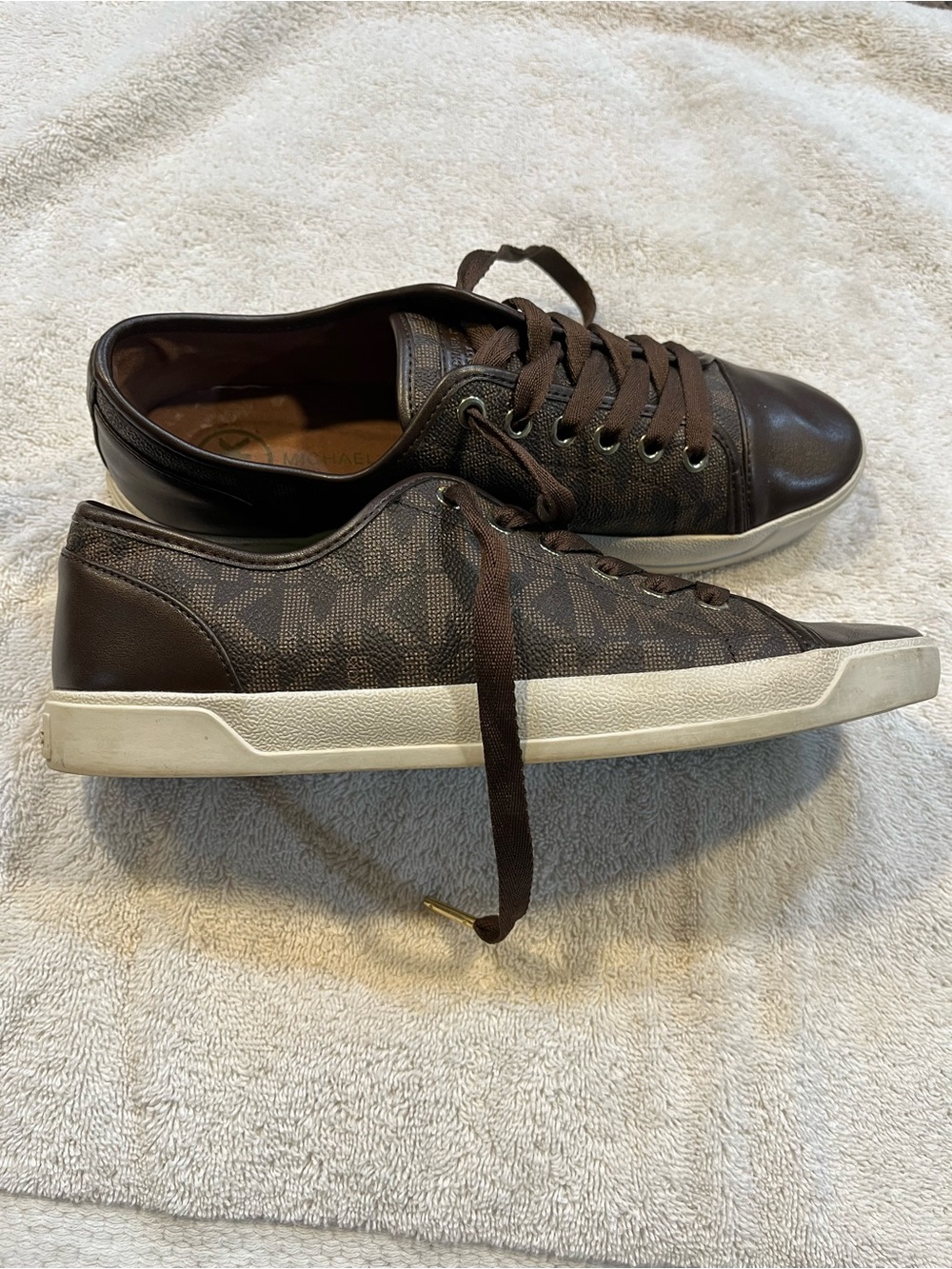 Michael Kors Woman’s Dark Brown Logo Low-Top Sneakers